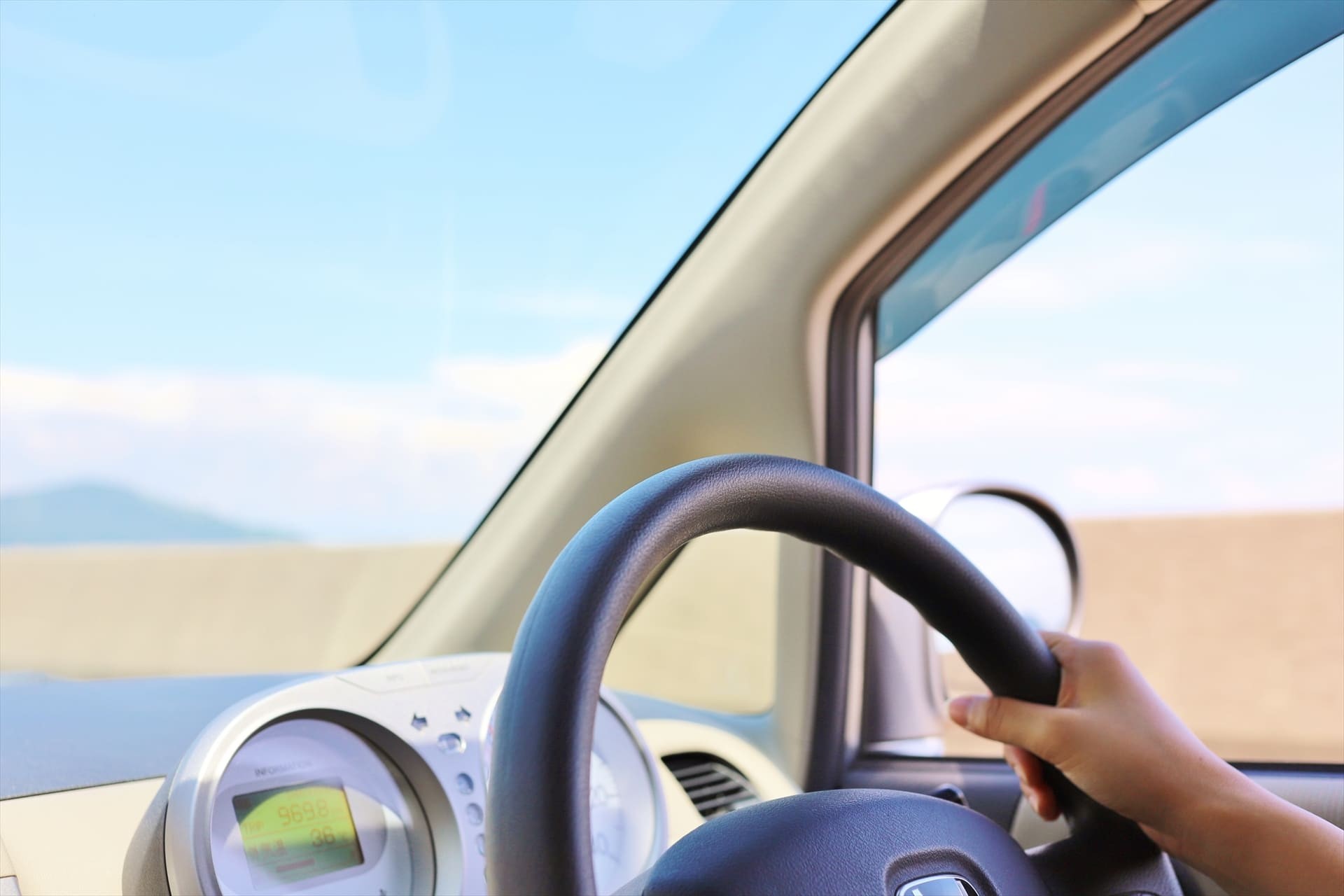 経験者を優遇 | 沖縄県那覇周辺の運転代行ならEASY代行